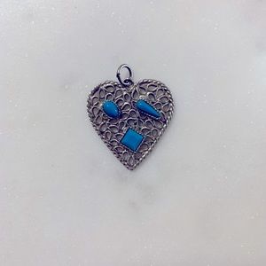 Silver heart filigree pendant